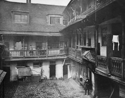 The Oxford Arms, Warwick Lane, 1875 von Alfred and John Bool
